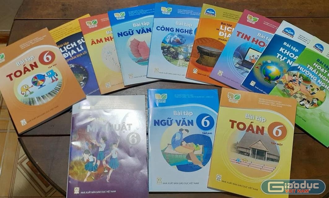 Bộ Cần Cấm Nha Trường Ban Sach Tham Khảo Vở Bai Tập Kem Sach Giao Khoa Giao Dục Việt Nam