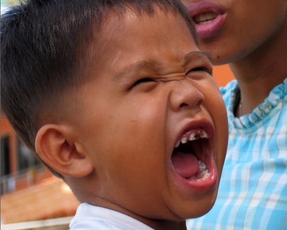 Hình ảnh hài hước chỉ có ở Việt Nam: Những nụ cười răng sún