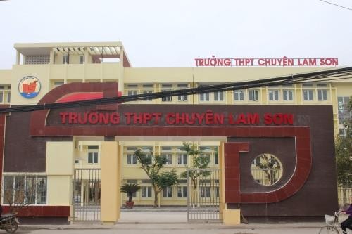  Trường Trung học phổ thông chuyên Lam Sơn 